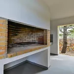 Re With Pool And Villa