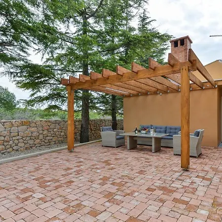 Villa Re With Pool And *
