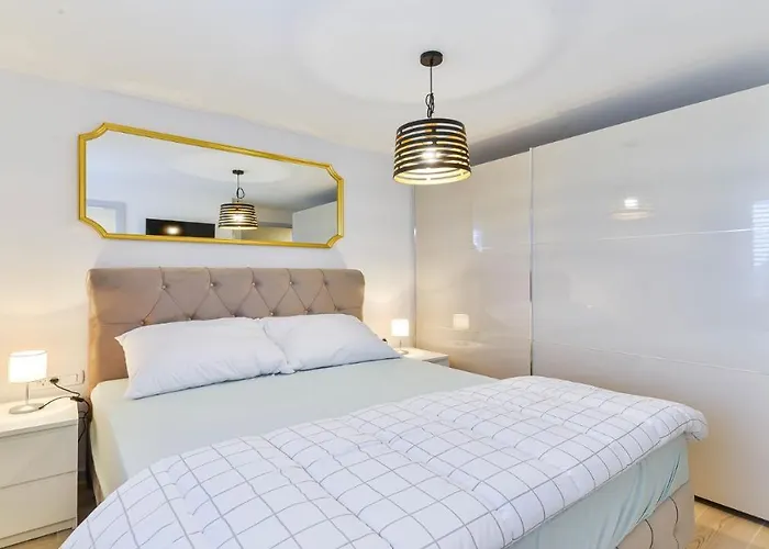 Villa Re With Pool And *