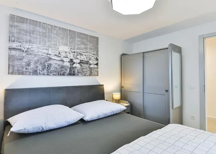 ヴィラ Re With Pool And