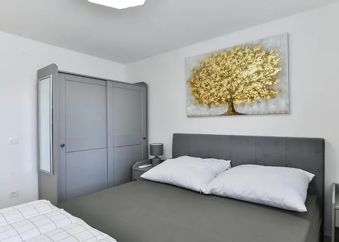 Re With Pool And ヴィラ *